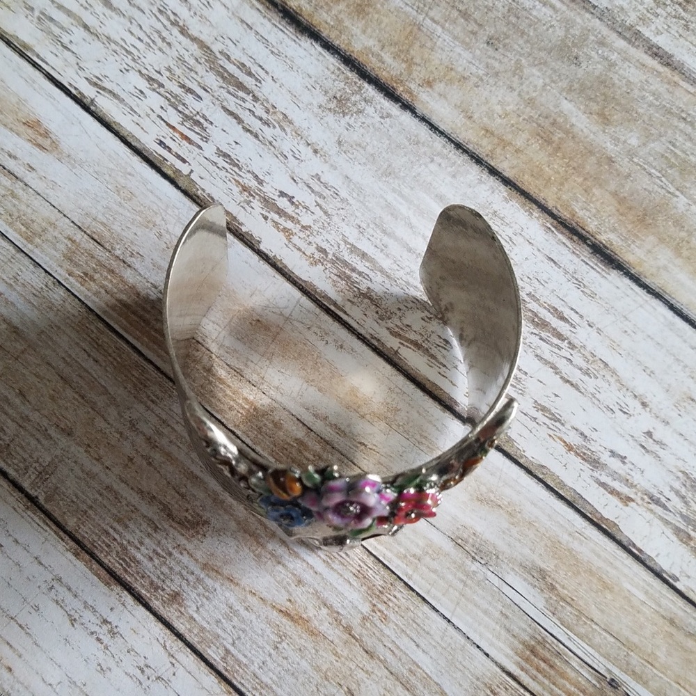 ⚓️SALE⚓️ Boho steer head skull cuff - Picture 2 of 7